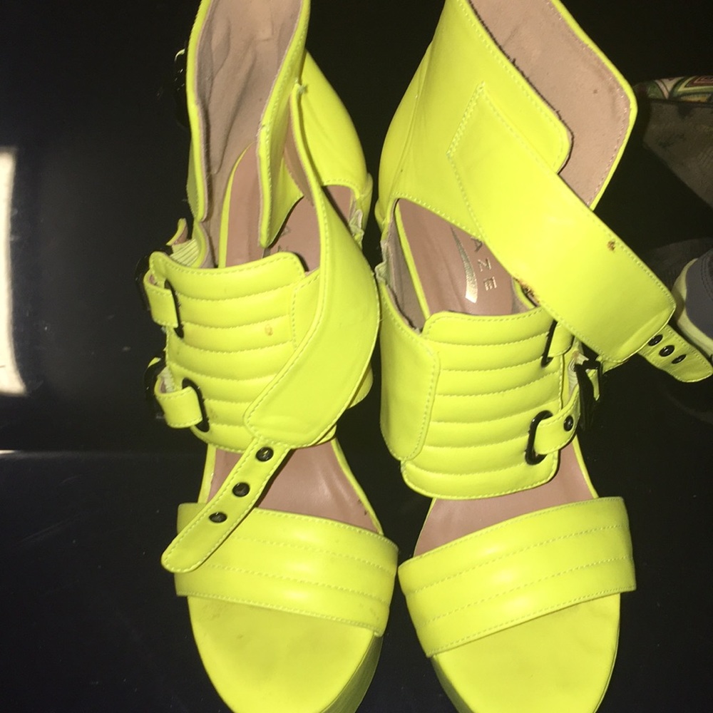 COPY - Neon green heels